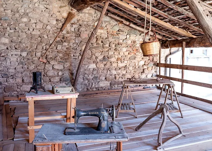 Oda ve Kahvaltı La Corte And Restaurant - Free Parking - 10 Minutes To The And Centre